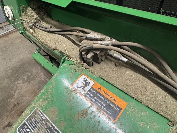 2012 John Deere 568 Baler/Round
