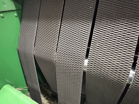 2012 John Deere 568 Baler/Round