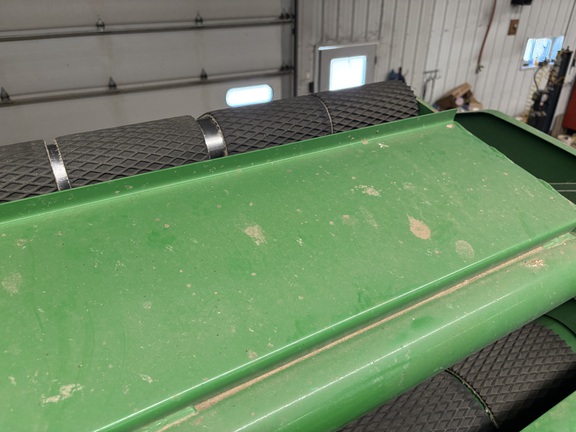 2012 John Deere 568 Baler/Round