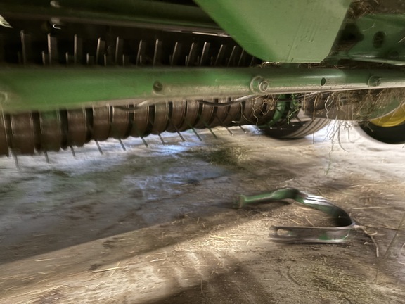 2012 John Deere 568 Baler/Round