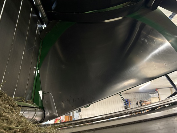 2012 John Deere 568 Baler/Round