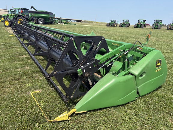 2010 John Deere 635F Header Combine