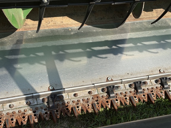 2010 John Deere 635F Header Combine