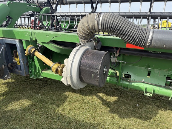 2023 John Deere RD40F Header Combine
