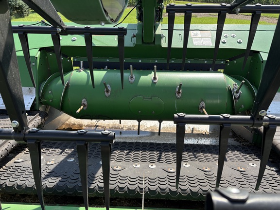 2023 John Deere RD40F Header Combine