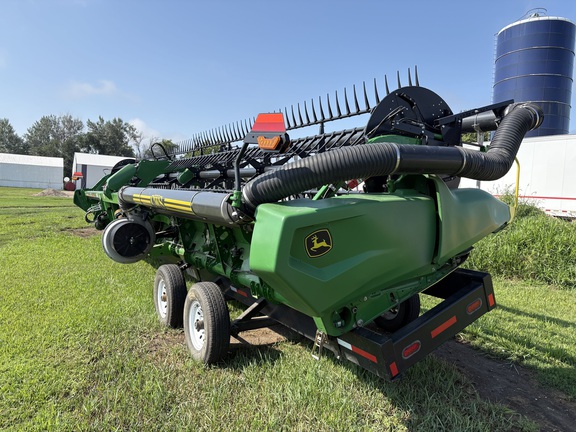 2023 John Deere RD40F Header Combine