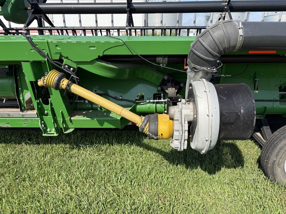 2023 John Deere RD40F Header Combine