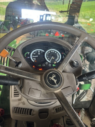 2013 John Deere 6125R Tractor