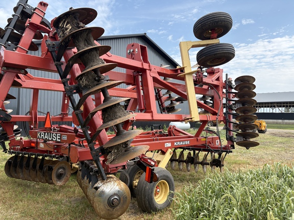 2010 Krause 8200- 38WQF Disk