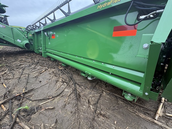2018 John Deere 635F Header Combine