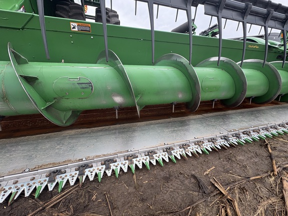 2018 John Deere 635F Header Combine