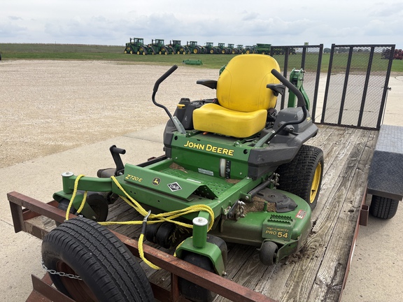 2019 John Deere Z720E Mower/Zero Turn