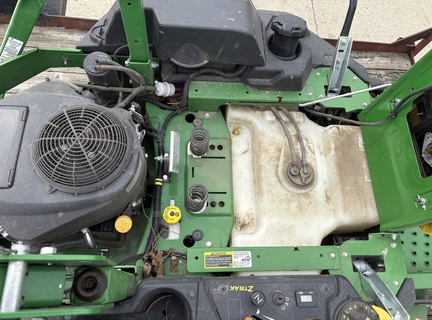 2019 John Deere Z720E Mower/Zero Turn