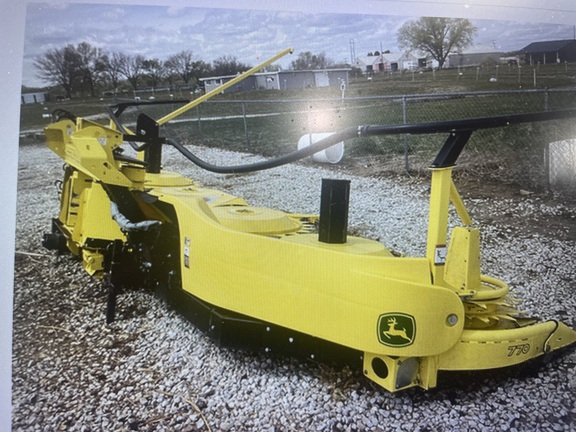 2024 John Deere 770 Header Forage
