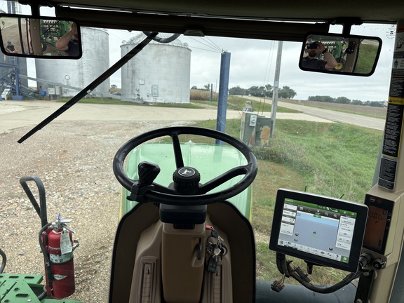 2011 John Deere 9630T Tractor Rubber Track