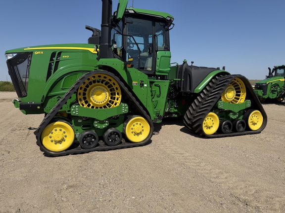 2023 John Deere 9RX 640 Tractor Rubber Track
