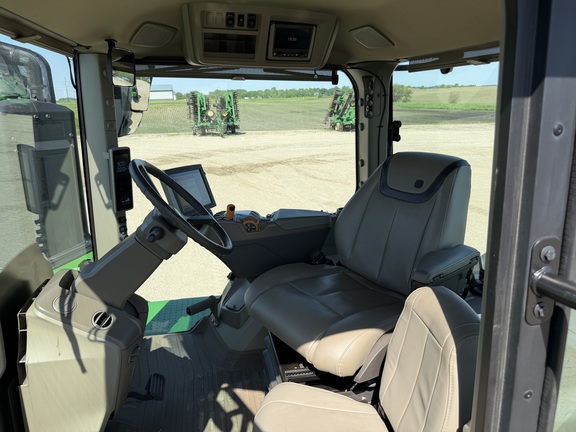 2023 John Deere 9RX 640 Tractor Rubber Track