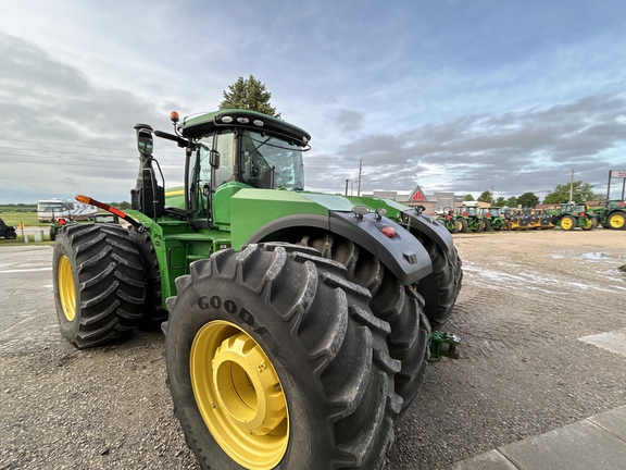 2016 John Deere 9570R Tractor 4WD