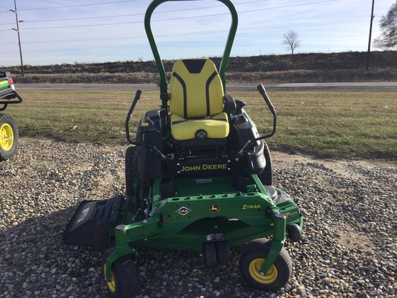 2021 John Deere Z930R Mower/Zero Turn