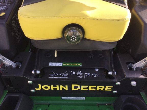 2021 John Deere Z930R Mower/Zero Turn