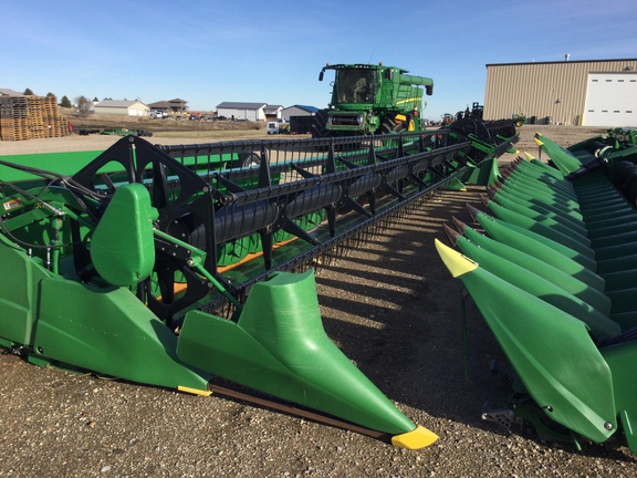 2012 John Deere 635F Header Combine