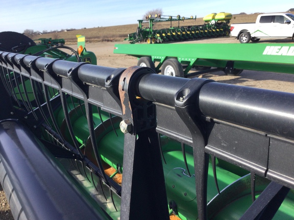 2012 John Deere 635F Header Combine