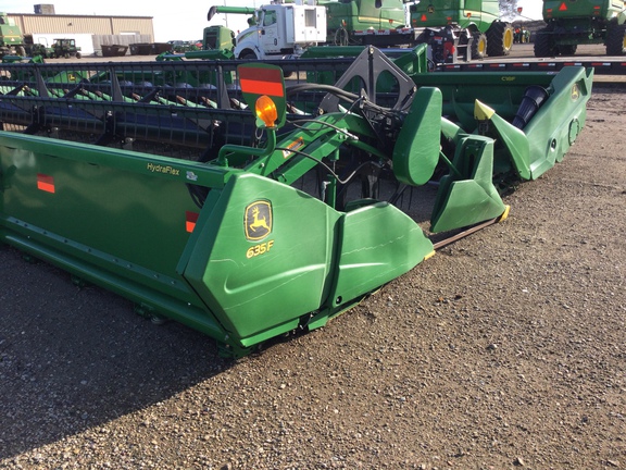 2012 John Deere 635F Header Combine