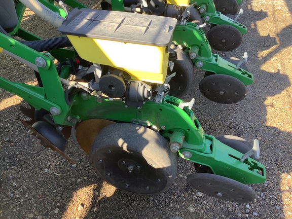 2015 John Deere DB90 Planter