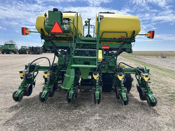 2015 John Deere DB90 Planter
