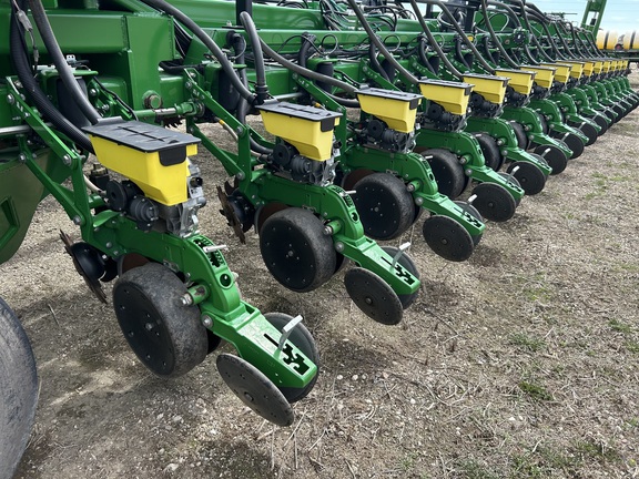 2015 John Deere DB90 Planter