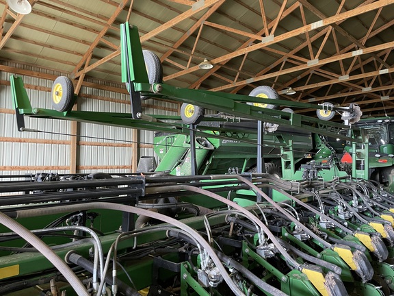 2014 John Deere DB90 Planter