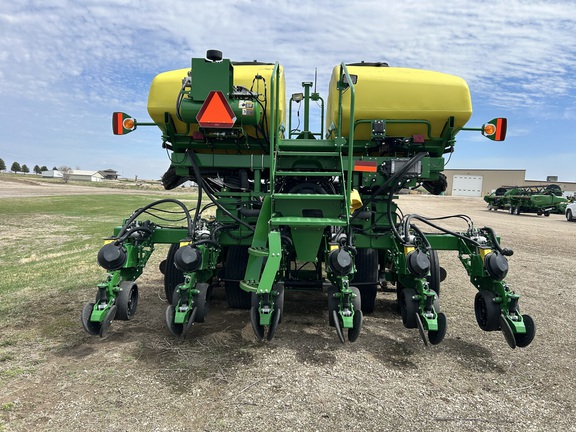 2014 John Deere DB90 Planter