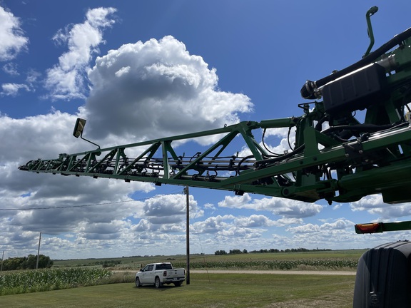 2022 John Deere 612R Sprayer/High Clearance