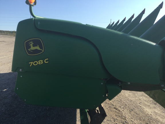 2020 John Deere 708C Header Corn Head