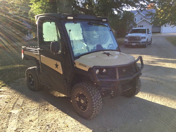 2023 John Deere XUV 835M ATV