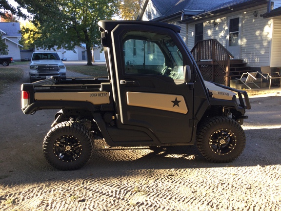 2023 John Deere XUV 835M ATV