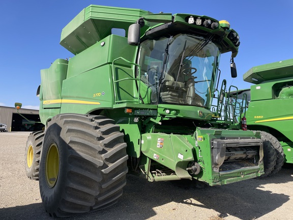 2023 John Deere S770 Combine