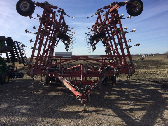 Wil-Rich EXCEL SERIES Field Cultivator