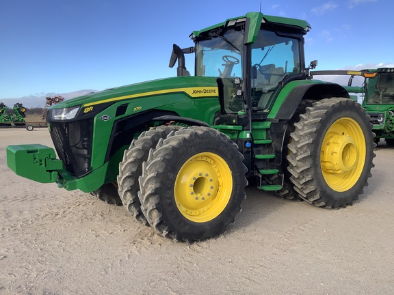 2024 John Deere 8R 370 Tractor