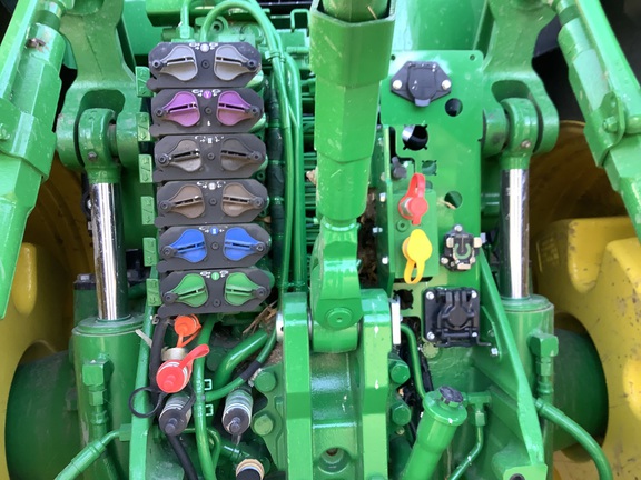 2024 John Deere 8R 370 Tractor