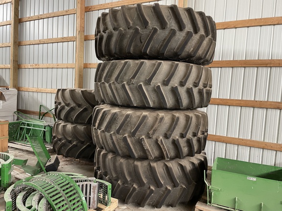 John Deere 650/85R38 10 BOLT DUALS Tires