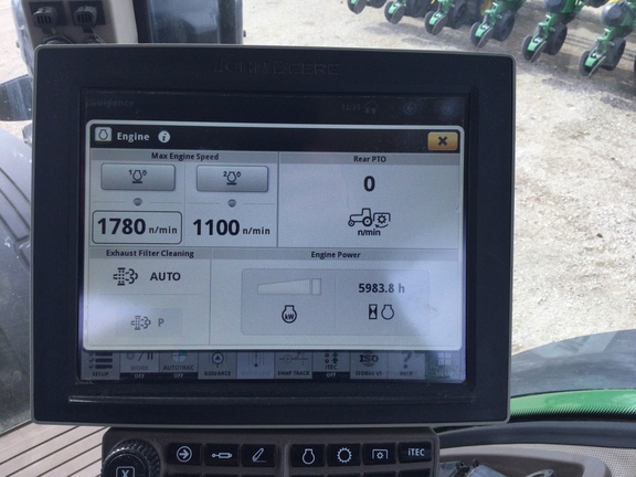 2019 John Deere 8370R Tractor