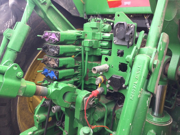 2019 John Deere 8370R Tractor