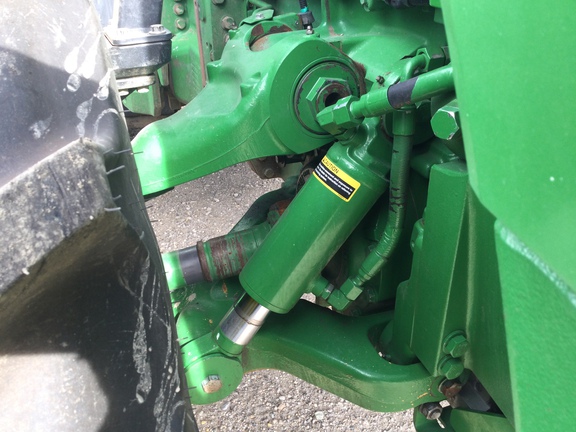 2019 John Deere 8370R Tractor