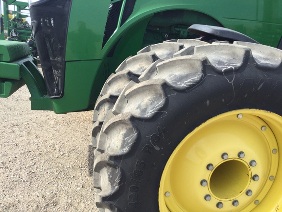 2019 John Deere 8370R Tractor