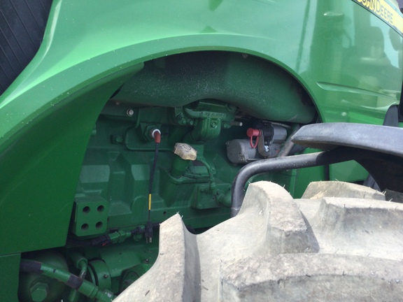 2019 John Deere 8370R Tractor