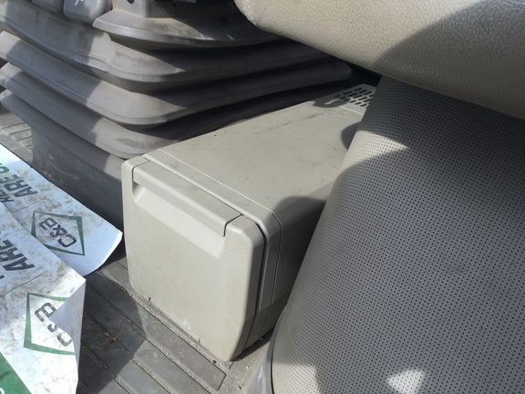 2019 John Deere 8370R Tractor