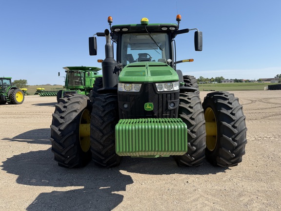 2019 John Deere 8370R Tractor