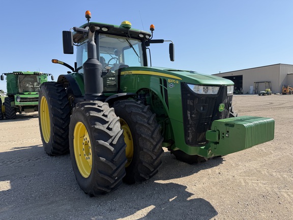 2019 John Deere 8370R Tractor