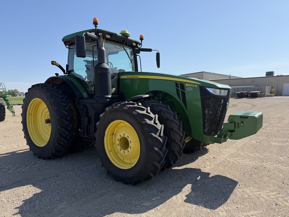 2019 John Deere 8370R Tractor